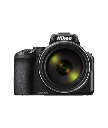 NIKON P950